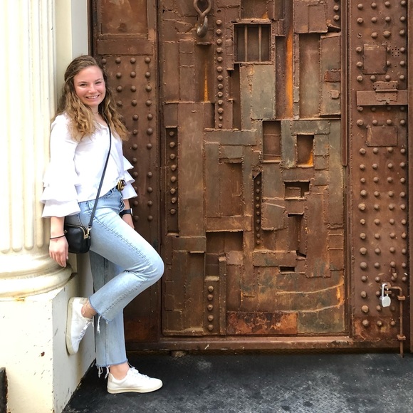 Meet your Posher, Emma - Picture 1 of 1